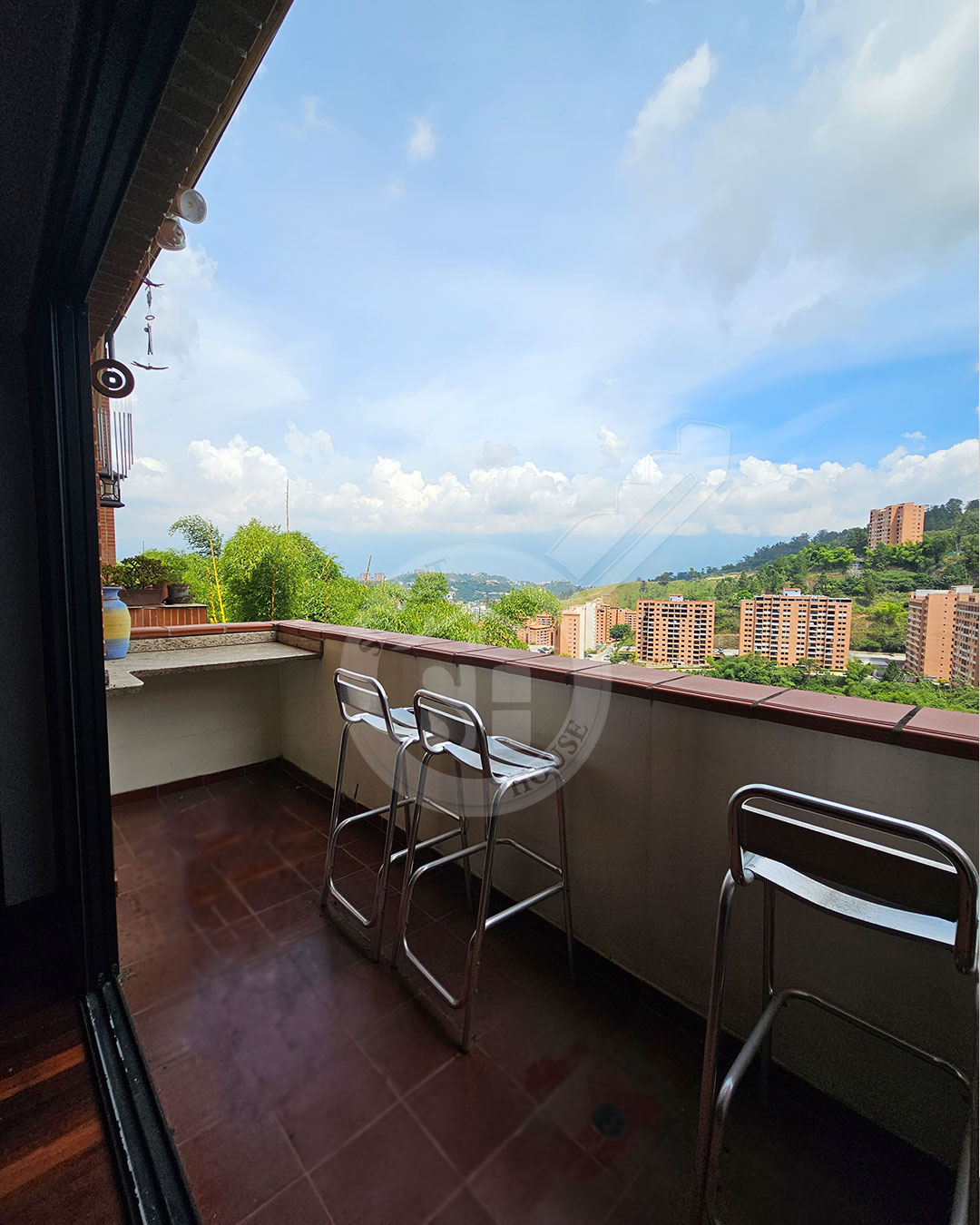 TOWNHOUSE VENTA AV. LA TAHONA - CARACAS