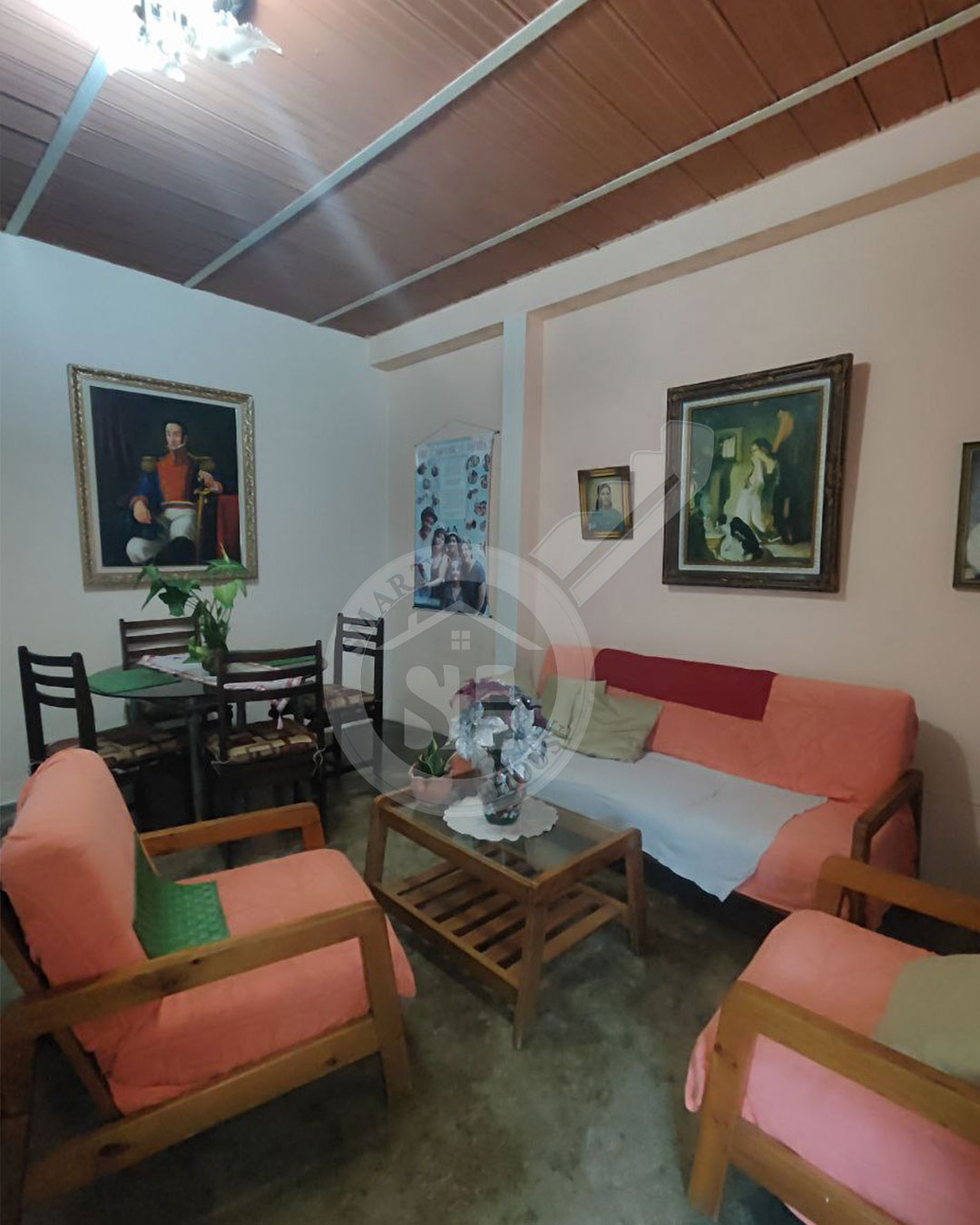 CASA EN VENTA EN CAÑA DE AZÚCAR 