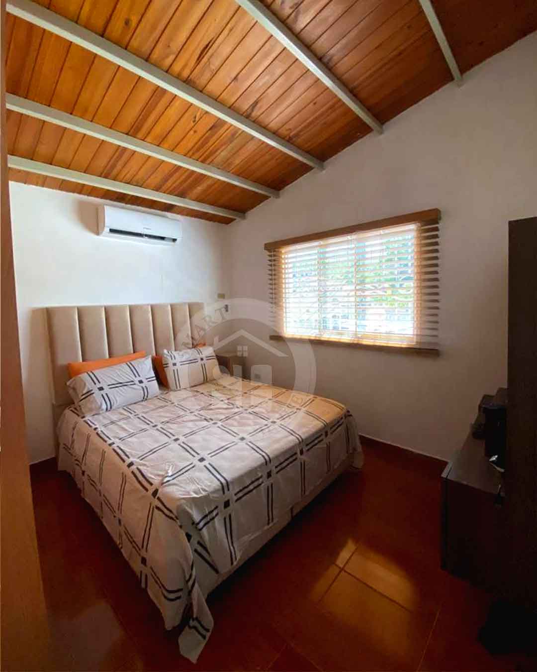 TOWN HOUSE EN VENTA 