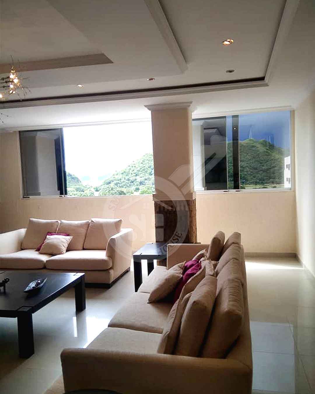 APARTAMENTO VENTA URB. LA SOLEDAD