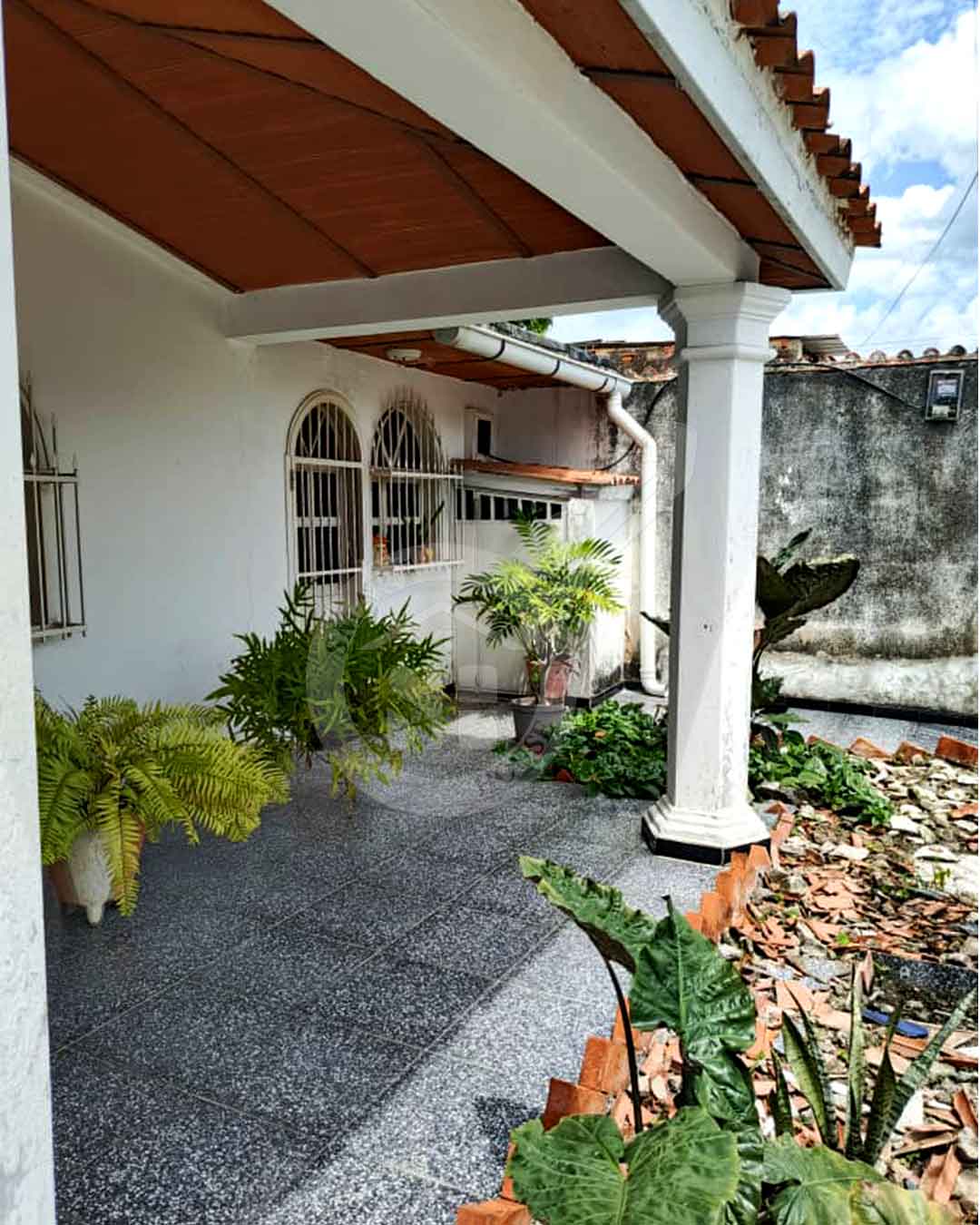 CASA VENTA LOS SAMANES II