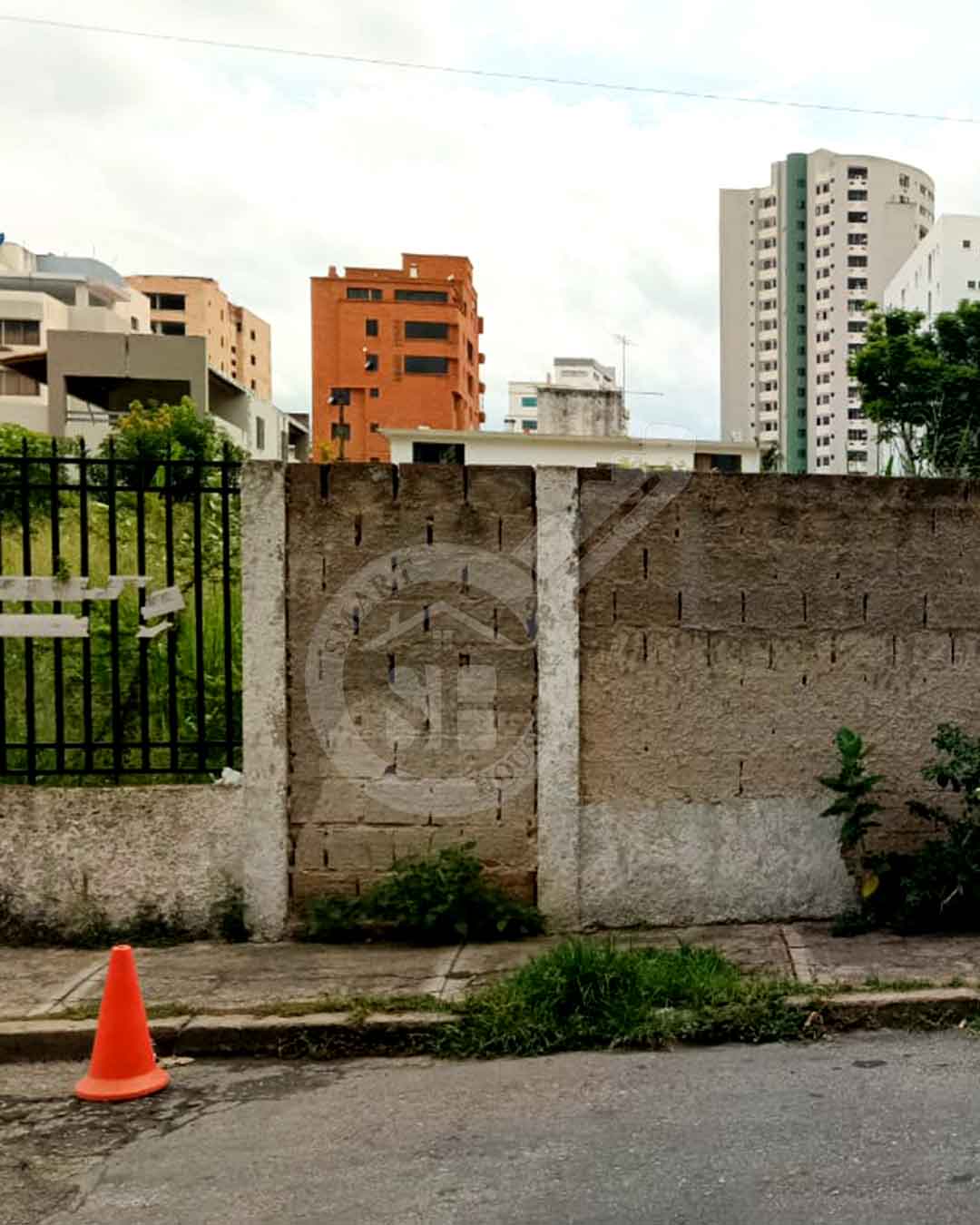 TERRENO VENTA URB. LA SOLEDAD